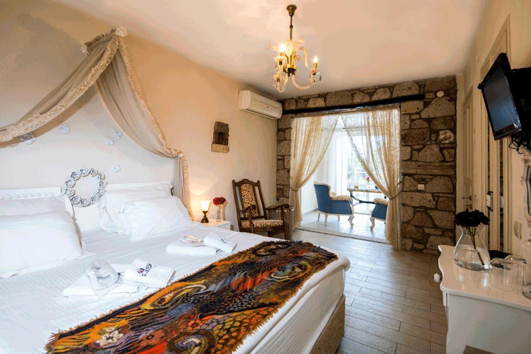 Alacati Sultan Konak Butik Otel ℳℛ Luxury Concept Esterno foto