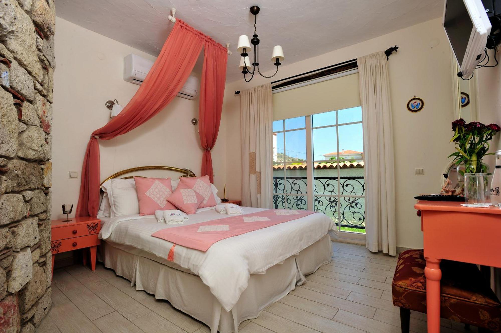 Alacati Sultan Konak Butik Otel ℳℛ Luxury Concept Esterno foto