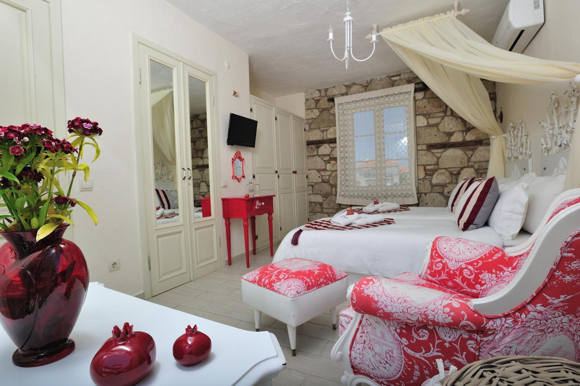 Alacati Sultan Konak Butik Otel ℳℛ Luxury Concept Esterno foto