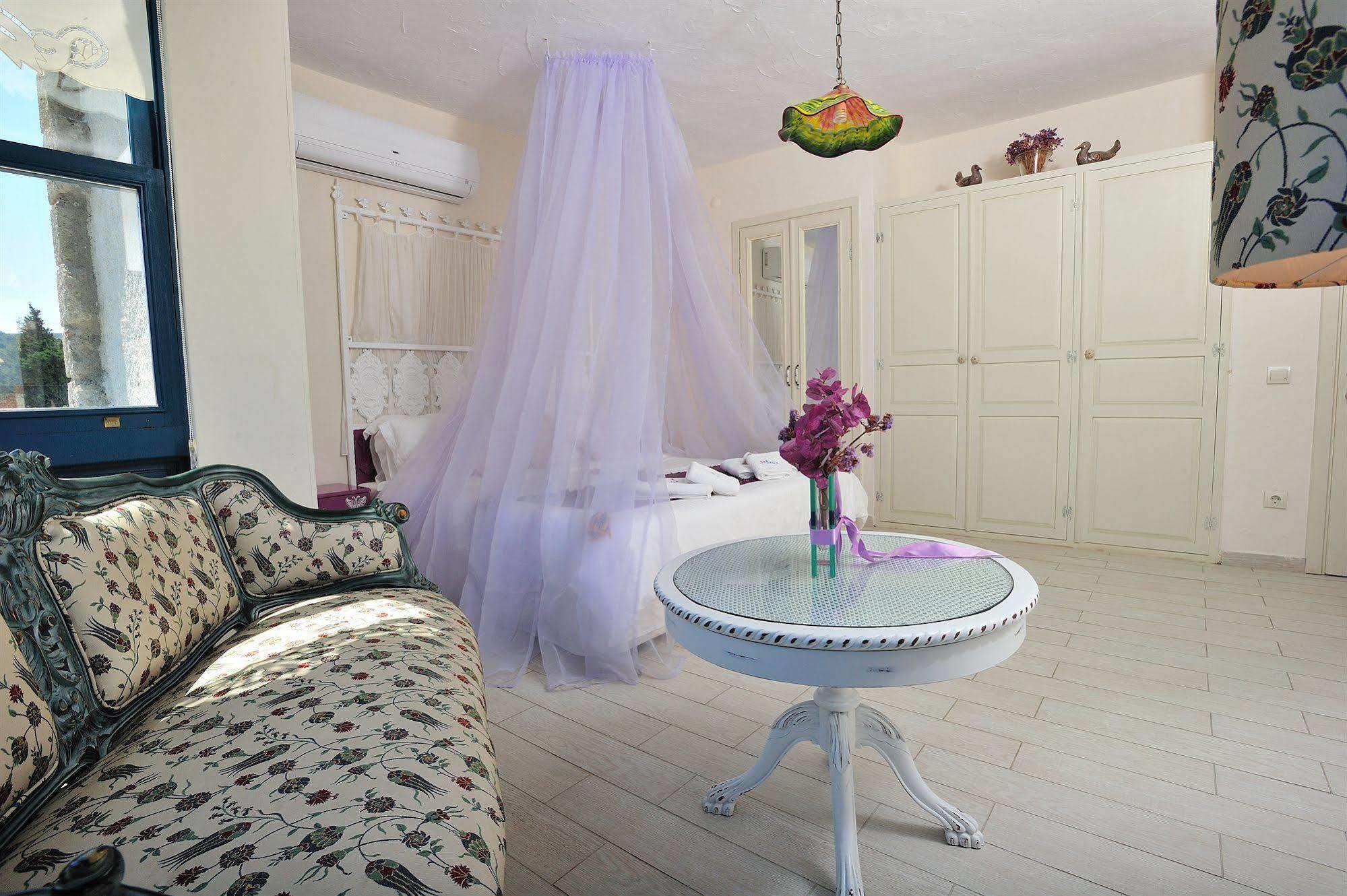 Alacati Sultan Konak Butik Otel ℳℛ Luxury Concept Esterno foto