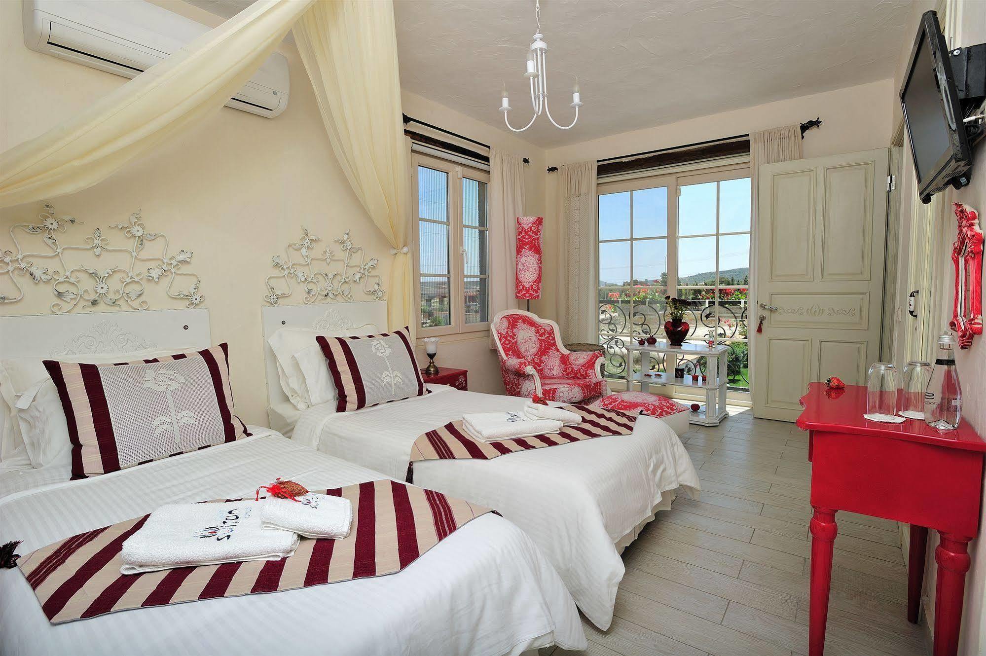 Alacati Sultan Konak Butik Otel ℳℛ Luxury Concept Esterno foto